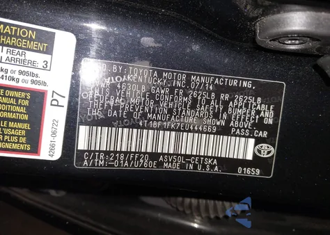 2014 Toyota Camry Se z USA, uszkodzony, nr VIN 4T1BF1FK7EU444669